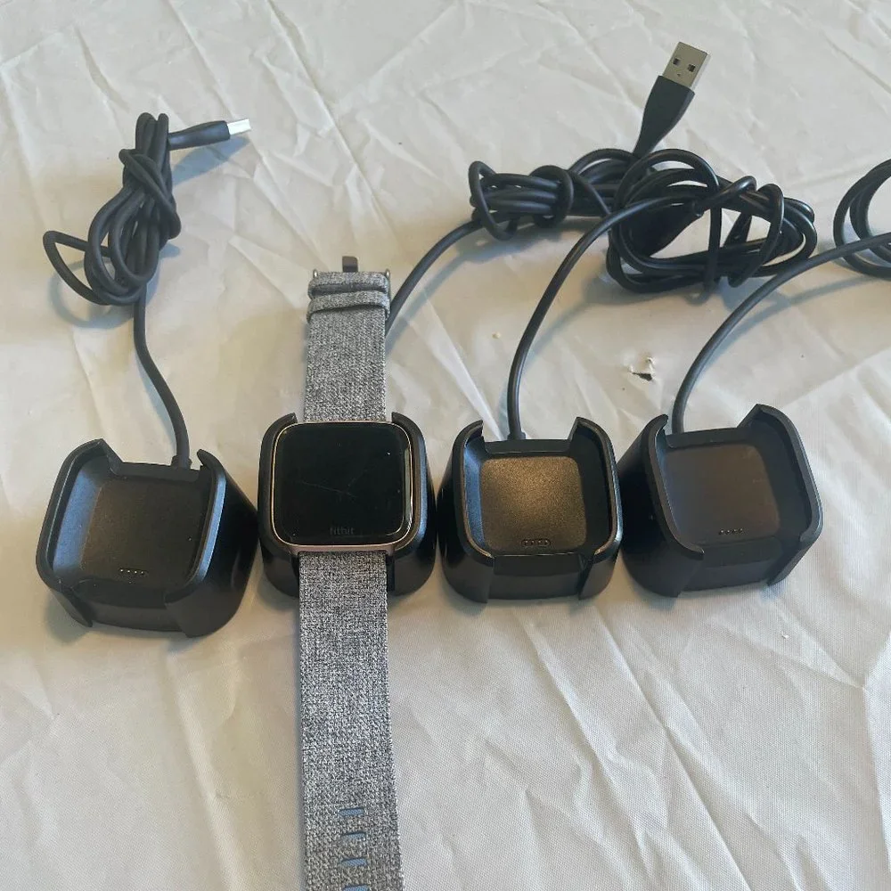 FITBIT Versa Chargers
